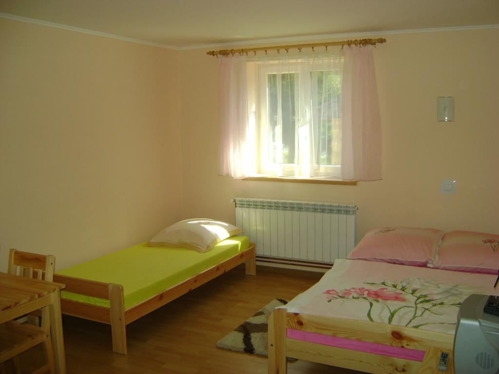 Pokoje Nad Strumykiem W Polanczyku Tel 13- 469 -2257 Exteriör bild