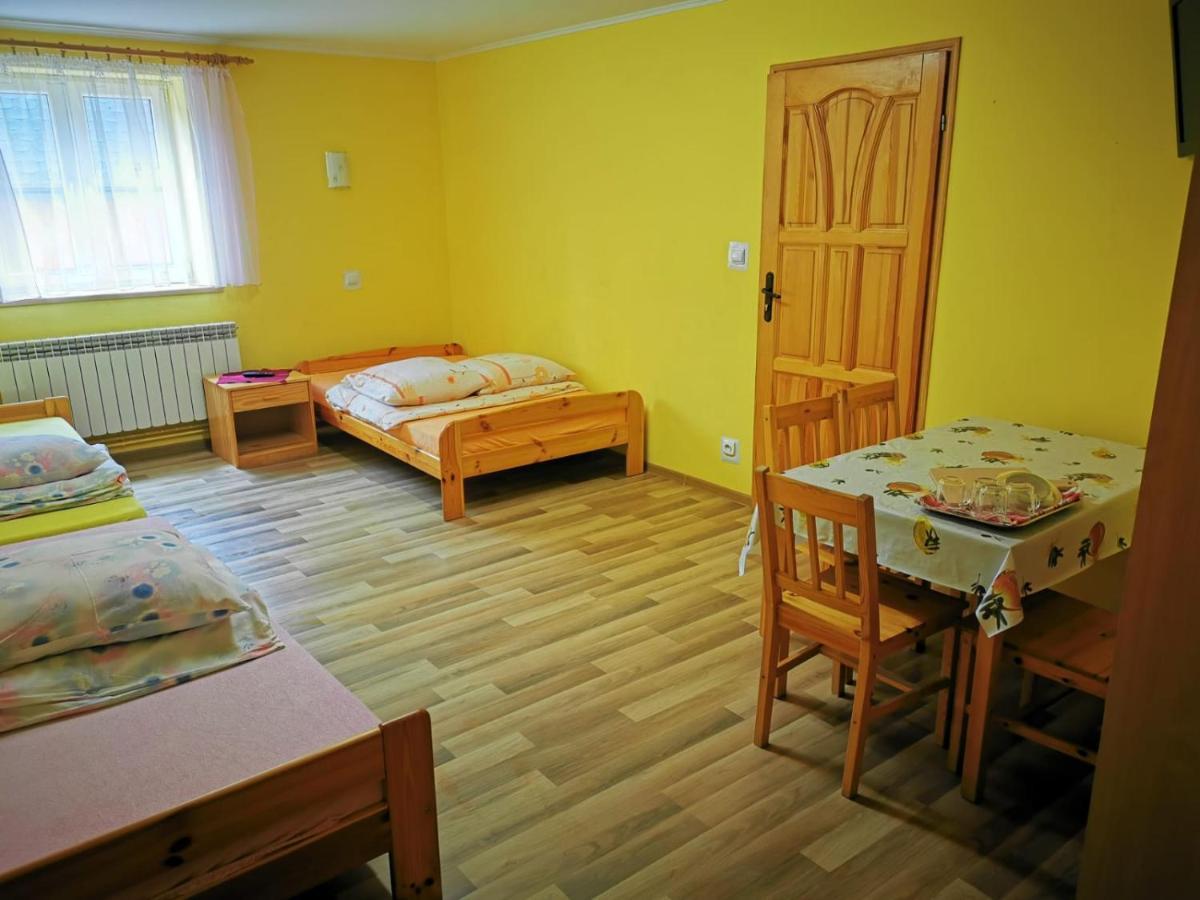 Pokoje Nad Strumykiem W Polanczyku Tel 13- 469 -2257 Exteriör bild